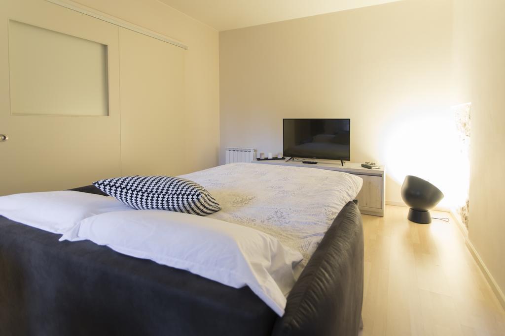 Bravissimo Cort Reial-1A Apartment Girona Ngoại thất bức ảnh